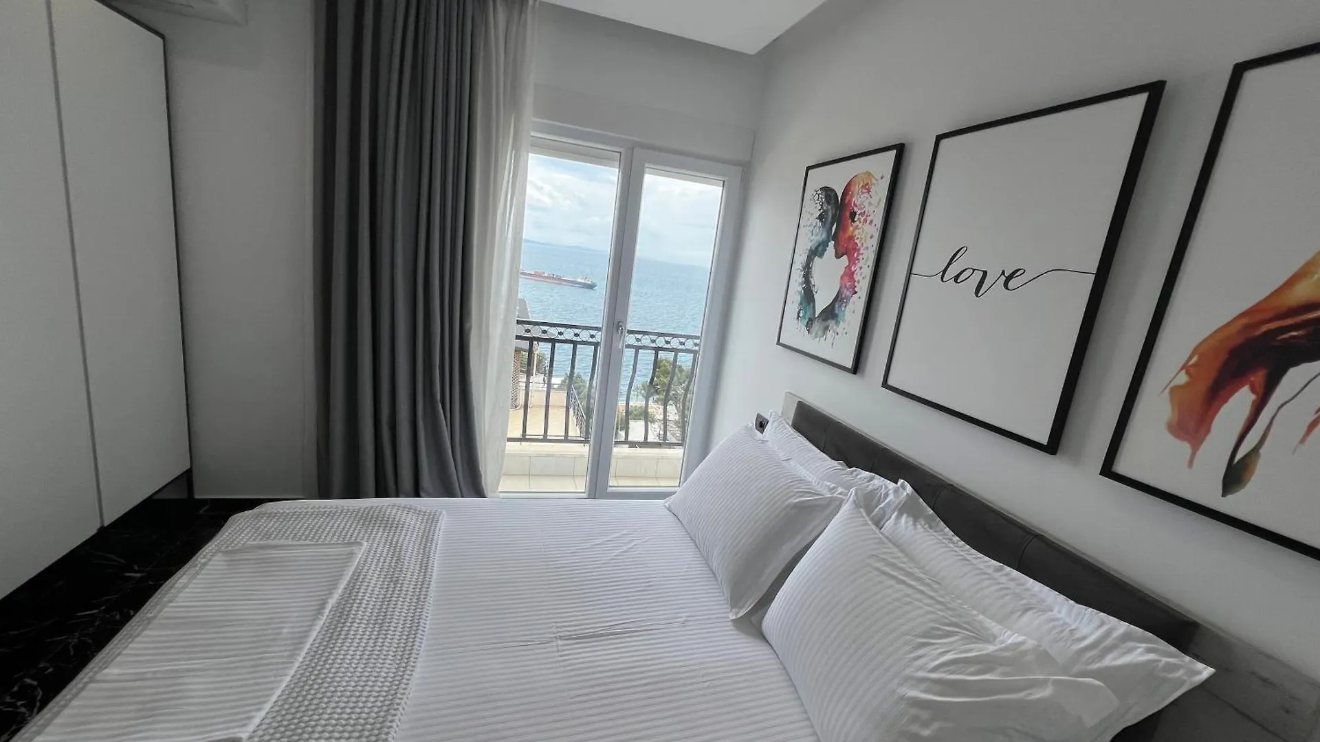 Magnifique Apartments Saranda Albania